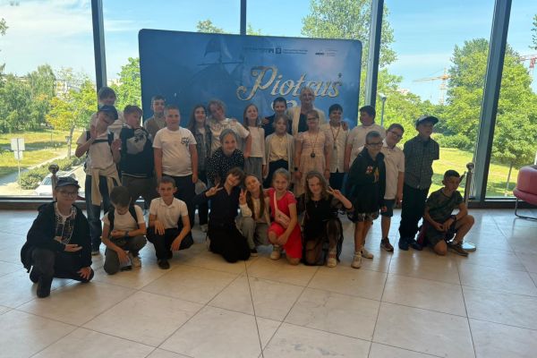 Wycieczka klasy 3a, 3b i 3c do Teatru Muzycznego w Gdyni