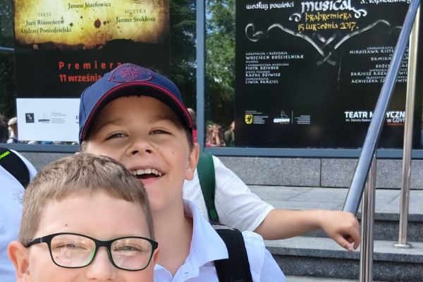 Wycieczka klasy 3a, 3b i 3c do Teatru Muzycznego w Gdyni