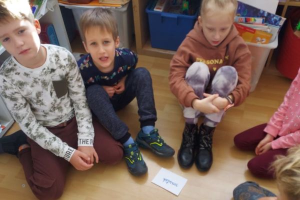 Mistrzowie planowania z 2a i 2c Czy smutek jest nam potrzebny?