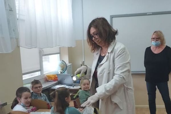 Detektyw Pozytywka w klasie 2a