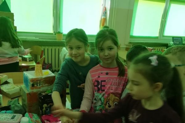 Kosmiczny projekt w 1b