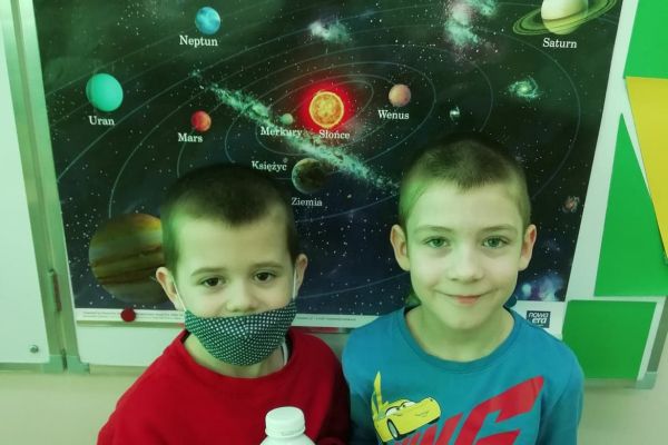 Kosmiczny projekt w 1b