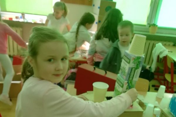 Kosmiczny projekt w 1b