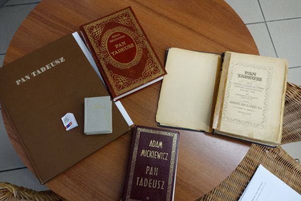 2c i happening z okazji Tygodnia Bibliotek