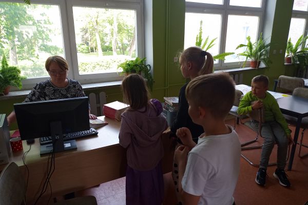 2c i happening z okazji Tygodnia Bibliotek