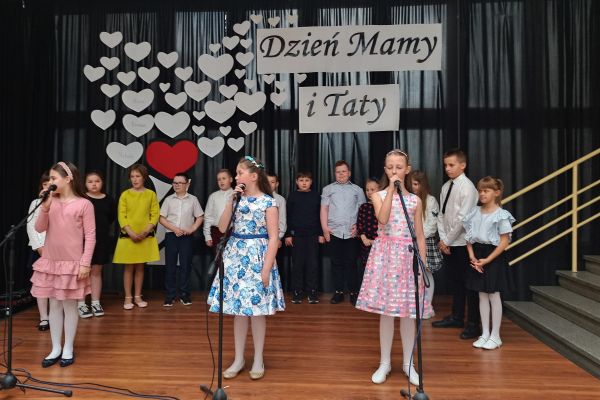 Dzień Mamy i Taty w naszej szkole