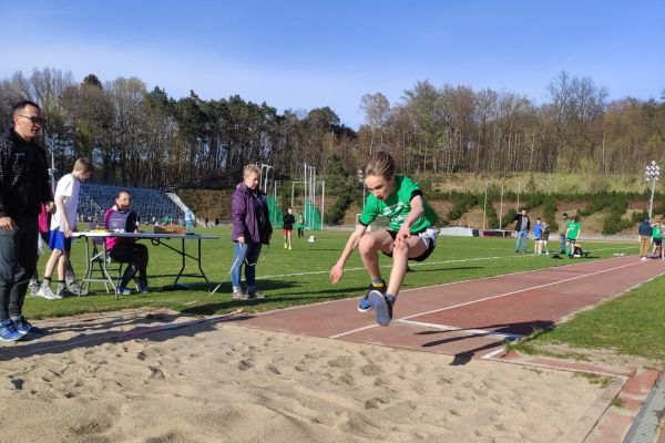 czwartki-la-04899770288-A7EA-A292-F5B1-3FCC3640FD54.jpg