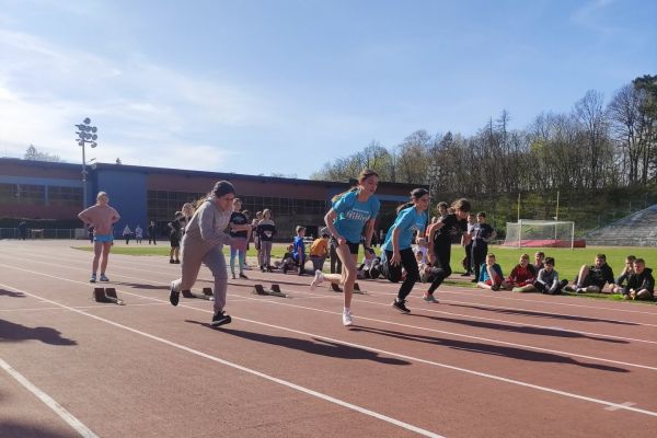 czwartki-la-0576CFC7EF5-5515-486F-6D58-C11217E0C7CE.jpg