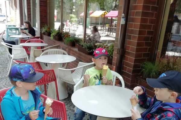 1 b w Galerii Sztuki Współczesnej