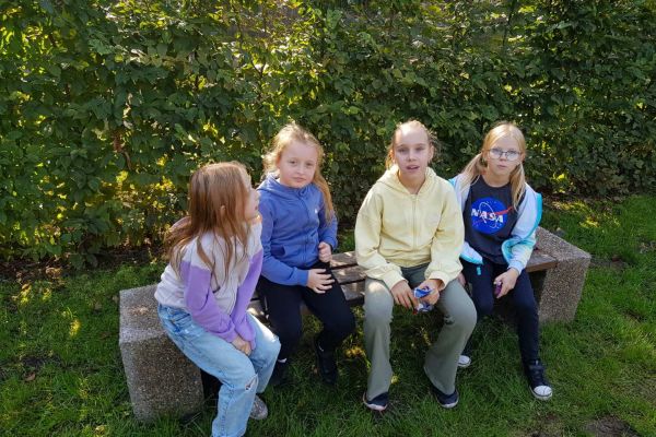 Wycieczka 3a i 3c do lasu