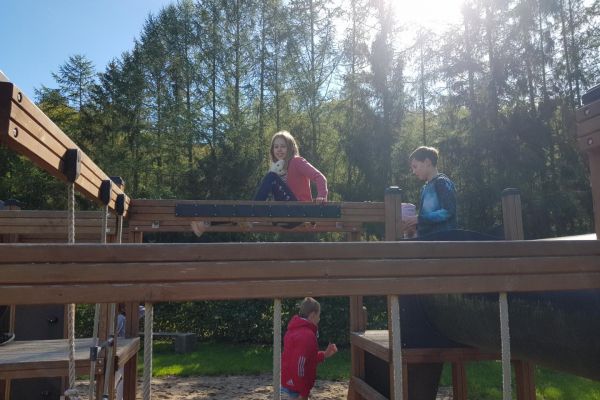 Wycieczka 3a i 3c do lasu