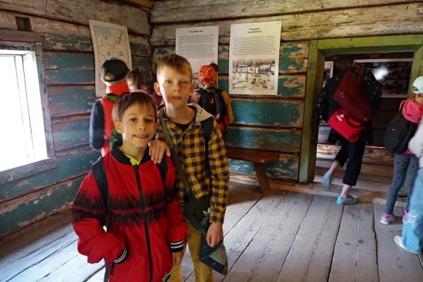 Wycieczka klasy 3a i 3c do Szymbarka