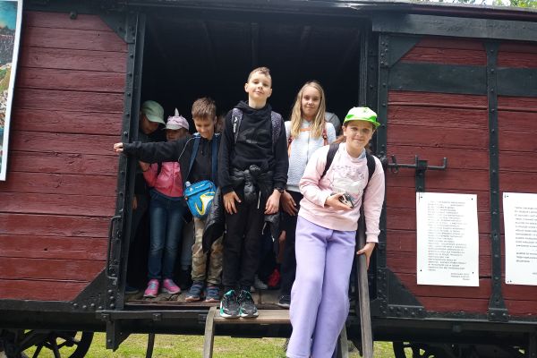 Wycieczka klasy 3a i 3c do Szymbarka