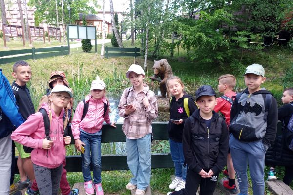 Wycieczka klasy 3a i 3c do Szymbarka