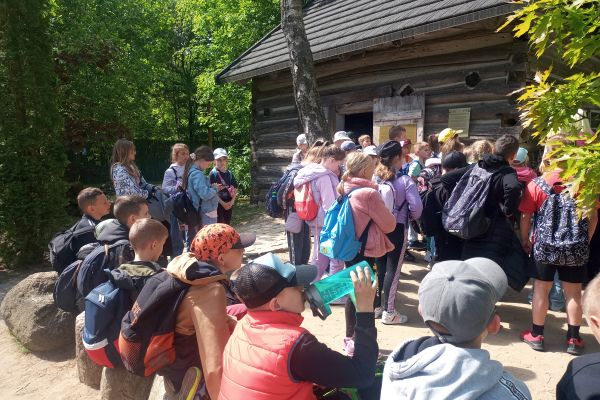 Wycieczka klasy 3a i 3c do Szymbarka