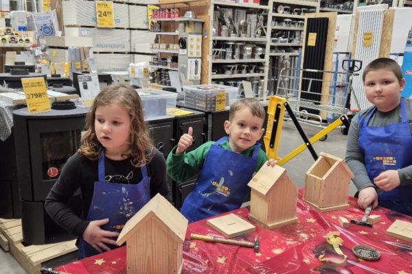 2 a na warsztatach w Castoramie