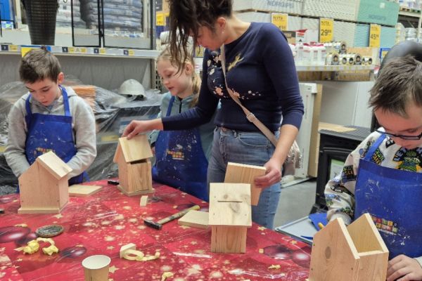 2 a na warsztatach w Castoramie