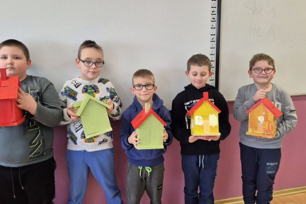 2 a na warsztatach w Castoramie